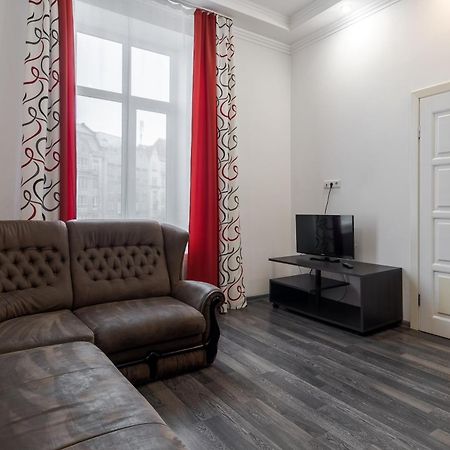 Halytska Apartment Lviv Buitenkant foto