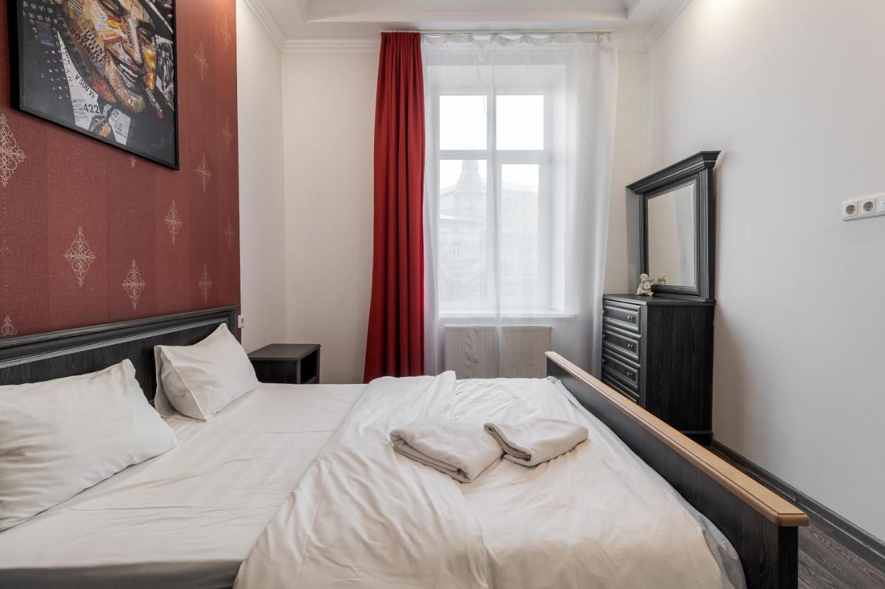 Halytska Apartment Lviv Buitenkant foto